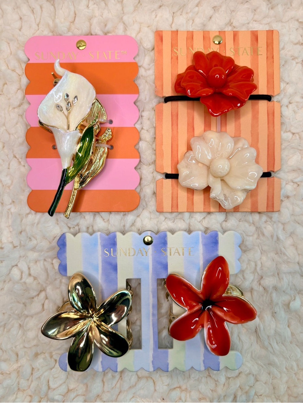 NEW Sunday State 5 Pc Tropical Floral Hair Bundle Calla Lily Clips & Elastics